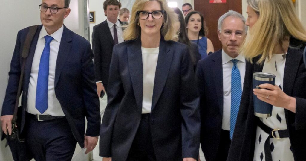 Former Obama counsel Kathryn Ruemmler says Epstein used her to gain legitimacy