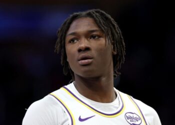 Adou Thiero shows progress while leading Lakers to Vegas Summer League win over Thunder