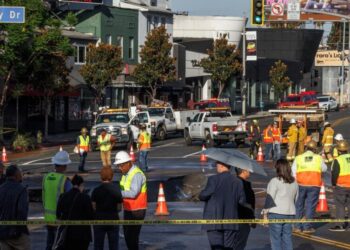 More water pipes burst in Venice, Hollywood as Sunset Strip repairs enter day 4