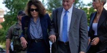 Former officer describes finding a ‘sniper pad’ on nearby rooftop after Charlie Kirk assassination