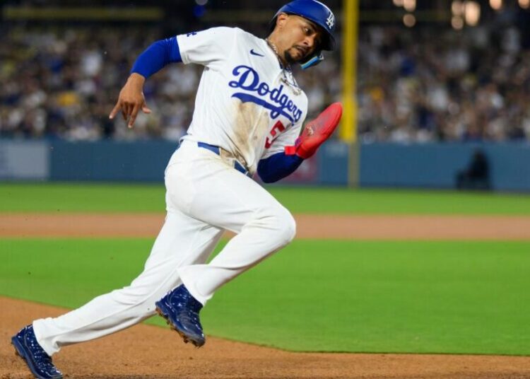 Dodgers overcome Roki Sasaki’s poor performance to rout Padres