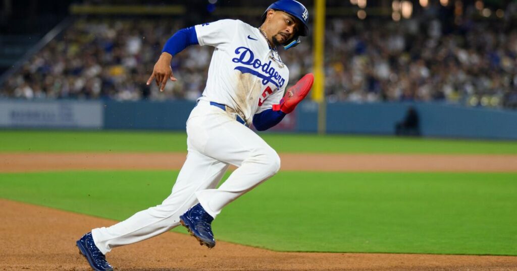 Dodgers overcome Roki Sasaki’s poor performance to rout Padres