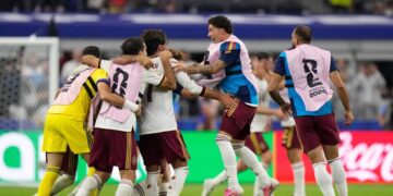 Spain delivers surprise rout of France, clinches berth into World Cup final