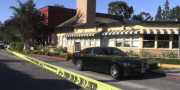 Customer with concealed firearm confronts, kills man with knife inside BBQ restaurant