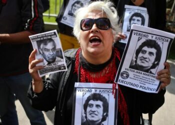 A fugitive colonel is finally jailed in Chilean Víctor Jara’s murder case, decades after the crime