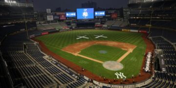 Dodgers game Saturday against Yankees is postponed because of rain