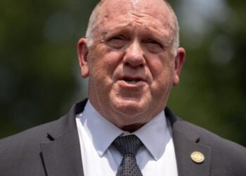 Trump’s border czar says vetting of ICE officer is under review after Maine shooting