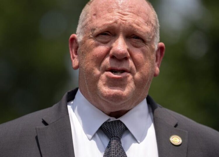 Trump’s border czar says vetting of ICE officer is under review after Maine shooting