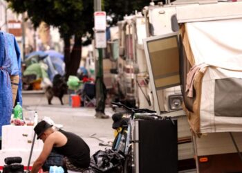 On Skid Row, it’s been decades of frustration. Will the next mayor have a plan?