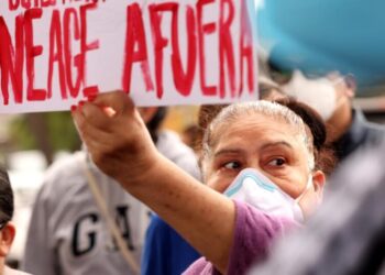 Frustration, fury reign at Boyle Heights town hall on Lineage warehouse fire