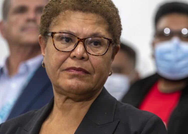Homelessness has increased in L.A., dealing fresh setback to Mayor Karen Bass