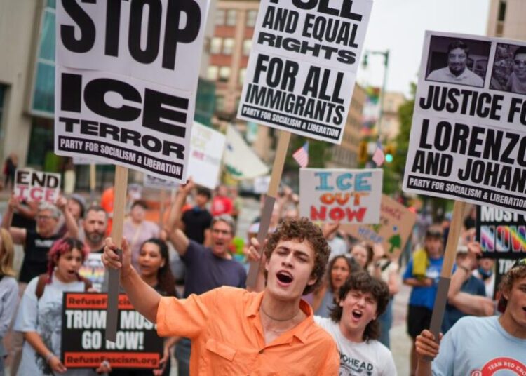 Send Trump a message that the ICE killings have consequences