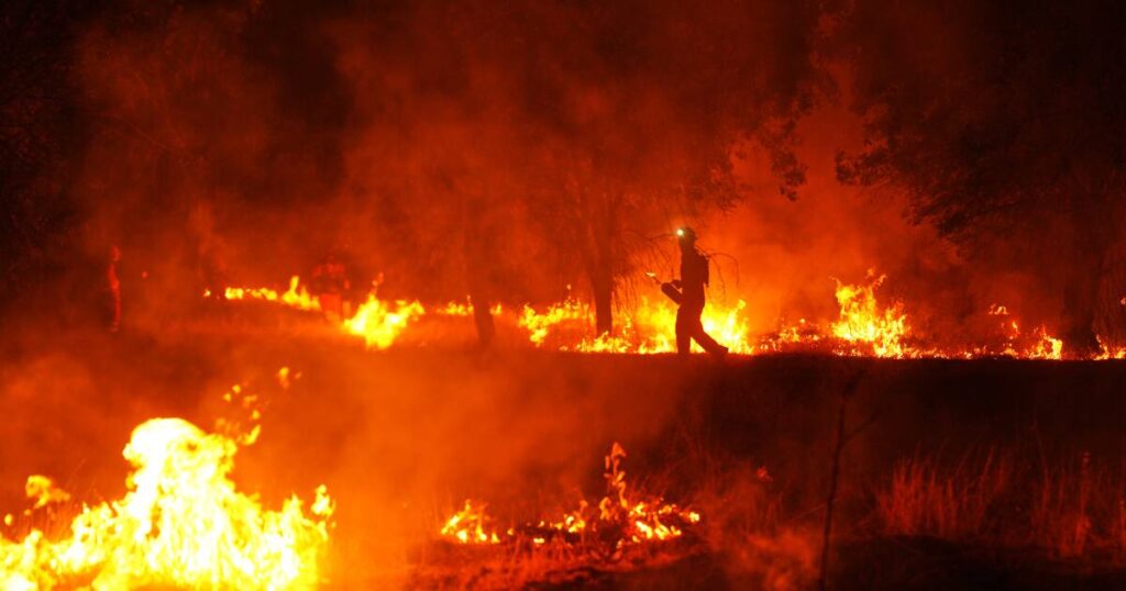 ‘No matter what you do, you can’t put it out’: Spanish firefighters describe record blaze