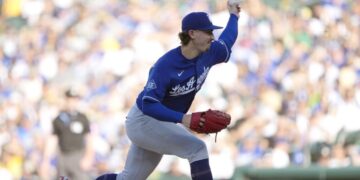 Fan loudly expresses unbridled enthusiasm for Mexico’s World Cup goal … at Dodgers-A’s game