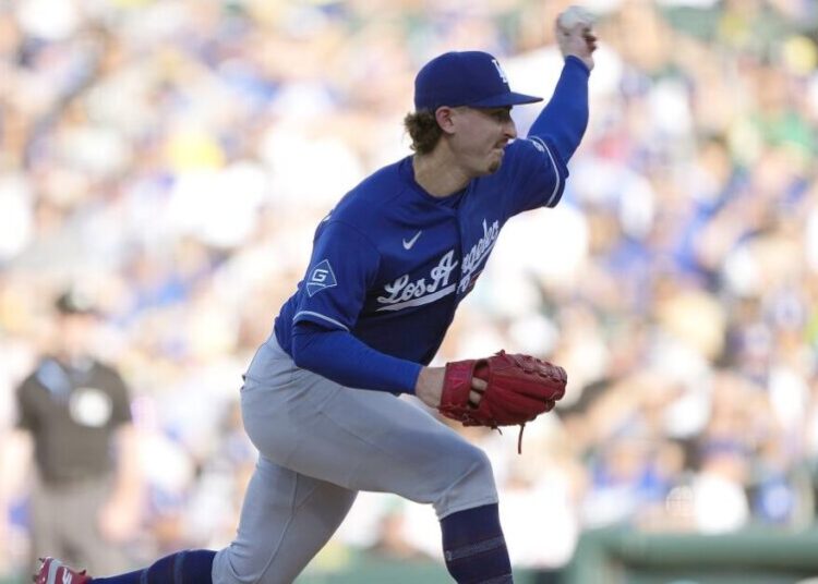 Fan loudly expresses unbridled enthusiasm for Mexico’s World Cup goal … at Dodgers-A’s game