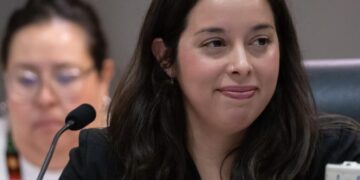 California public school teachers win paid pregnancy leave, a long-sought benefit