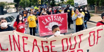 Residents demand warehouse be shut down after fire blankets Boyle Heights in smoke, putrid odor