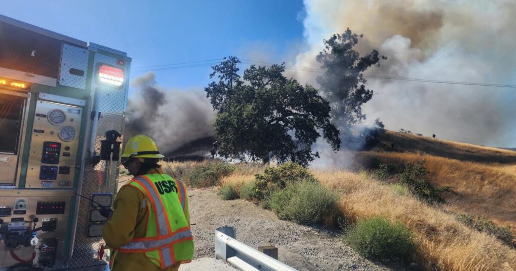 Burning semi-truck sparks brush fire near Castaic, triggering I-5 lane closures