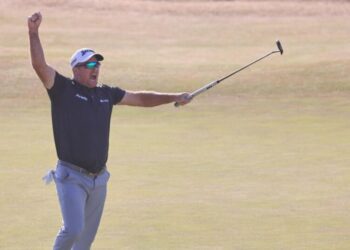 New Zealand’s Ryan Fox delivers clutch birdie on final hole to win British Open
