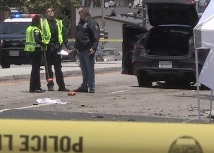 Two fathers killed in South L.A. crash; one was on the way to meet his newborn