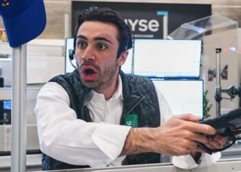 Stocks waver on Wall Street while crude oil prices fall for the first time in a week