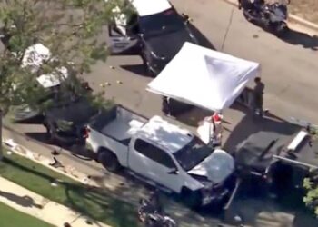 Pursuit ends in dramatic crash, deadly police shooting in Simi Valley