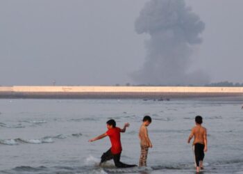 Drones target Iraqi city where U.S. forces are based as Iran fighting escalates
