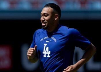 Dodgers’ Edwin Díaz pushes back against alleged links to illegal cockfighting