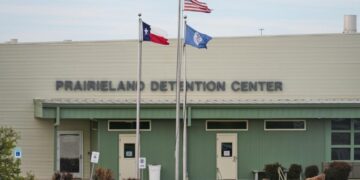 Court sentences 7 more to prison over shooting at Texas immigration detention center