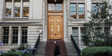 UC weighs return of SAT amid early signs of changing views and faculty pressure