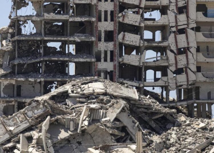 A Gaza father’s desperate search for his son’s body