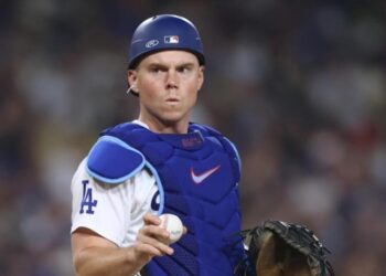 With Will Smith out indefinitely, Dodgers need to trade for a catcher