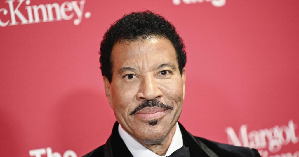 Lionel Richie ‘doing well’ after hitting pause on tour for unspecified health issue