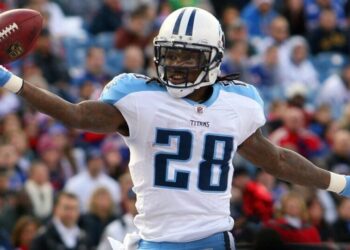 Chris Johnson looks to revive Ice Bucket Challenge days after revealing ALS diagnosis