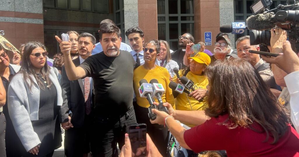 A year after California labor leader arrested at immigration protest, feds move to drop case