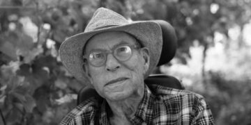 Visionary wine grower who transformed Sonoma coast dies at 81