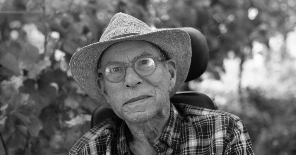 Visionary wine grower who transformed Sonoma coast dies at 81