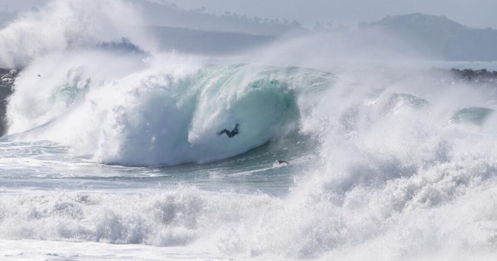 Heat wave to hit SoCal just as waves from Tropical Storm Elida slam beaches