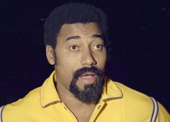 Teen paid $3 for Wilt Chamberlain Lakers jacket at thrift store. It sold for almost $90,000 at auction