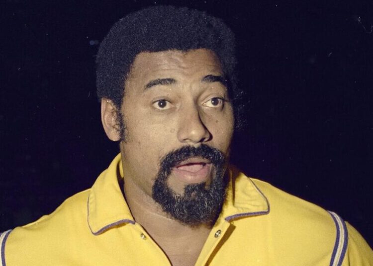 Teen paid $3 for Wilt Chamberlain Lakers jacket at thrift store. It sold for almost $90,000 at auction