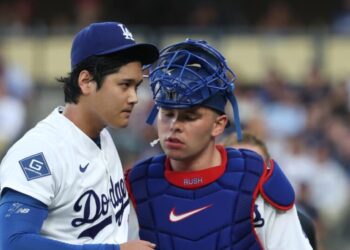 Shohei Ohtani and Dalton Rushing back in sync during Dodgers’ win over Padres
