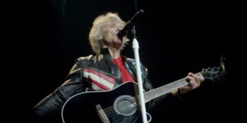 Jon Bon Jovi cuts ‘Forever’ tour show short: ‘I’ve got to cool it’