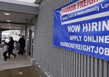 Global economy gets a lift as AI chip boom meets low U.S. jobless claims