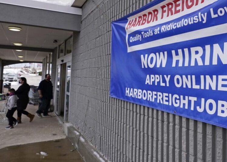 Global economy gets a lift as AI chip boom meets low U.S. jobless claims