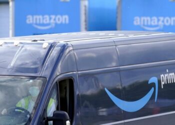 Amazon delivery companies lay off more than 150 people in the San Francisco Bay Area