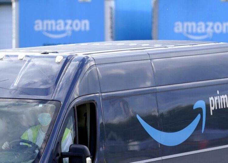 Amazon delivery companies lay off more than 150 people in the San Francisco Bay Area