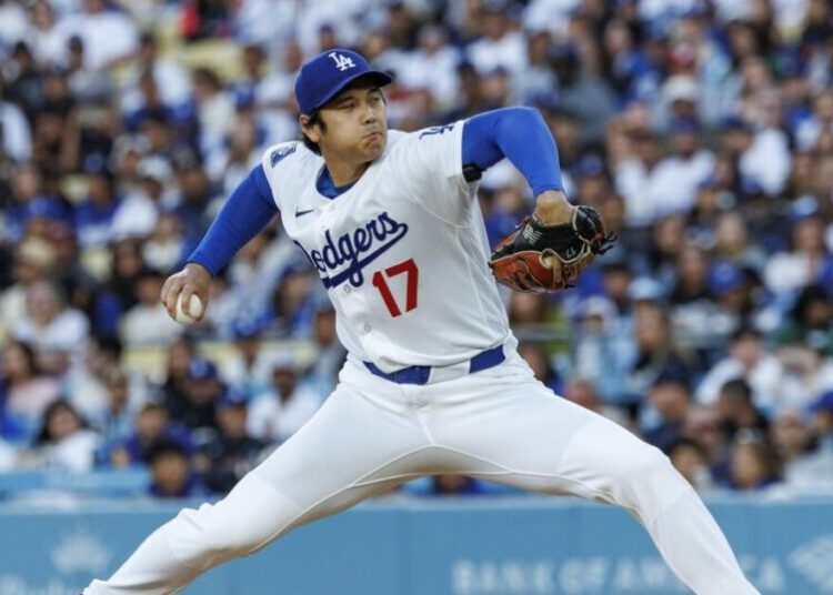 Dodgers expect Shohei Ohtani to pitch next week as they manage his knee ailment