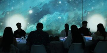 A meal with an animated Mona Lisa? Immersive dining goes high tech — but will L.A. eat it up?