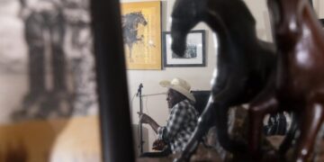 Cowboys, margaritas and toxic trash: Some sour on lawyers in lucrative L.A. landfill cases