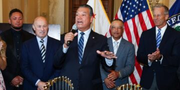 Miguel Rojas on decision to visit Capitol Hill, White House: ‘I’m representing the Dodgers’